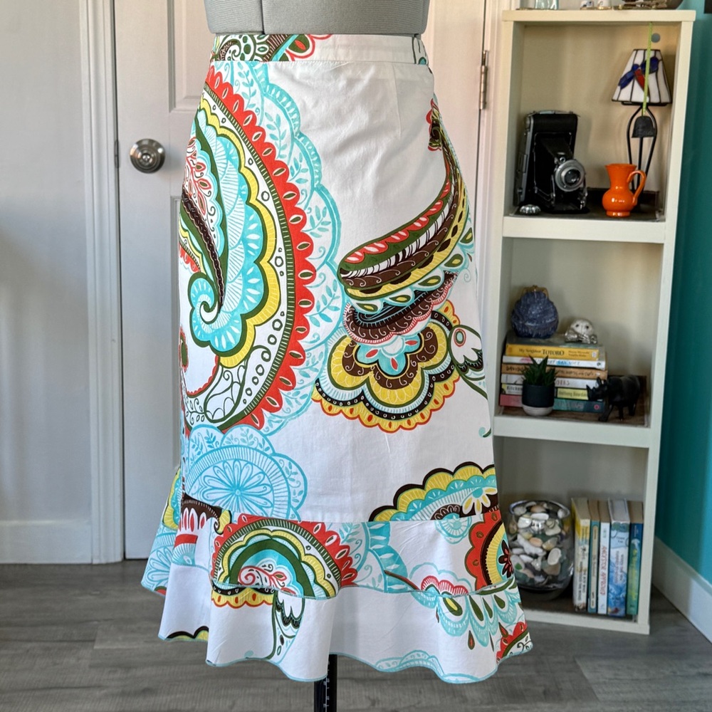 Bogner Paisley Pattern Cotton A-Line Skirt with Ruffle Hem (size 6) - Picture 4 of 12